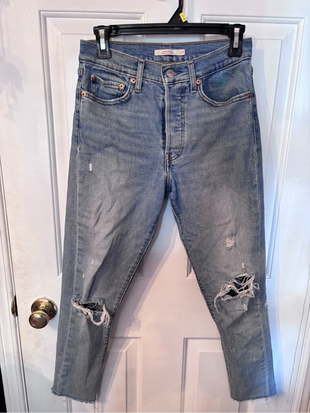 Levi’s Women’s Distressed Denim Wedgie Skinny Jeans